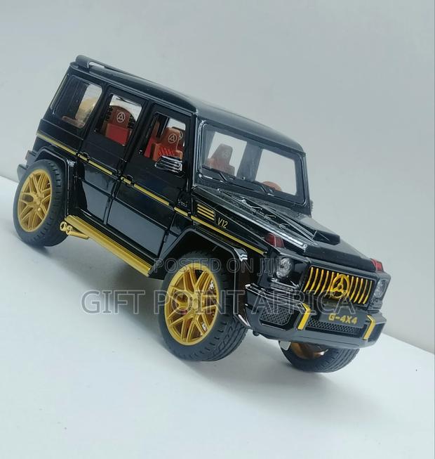 Metallic G-Wagon Toy Car for Kids - thumbnail 2