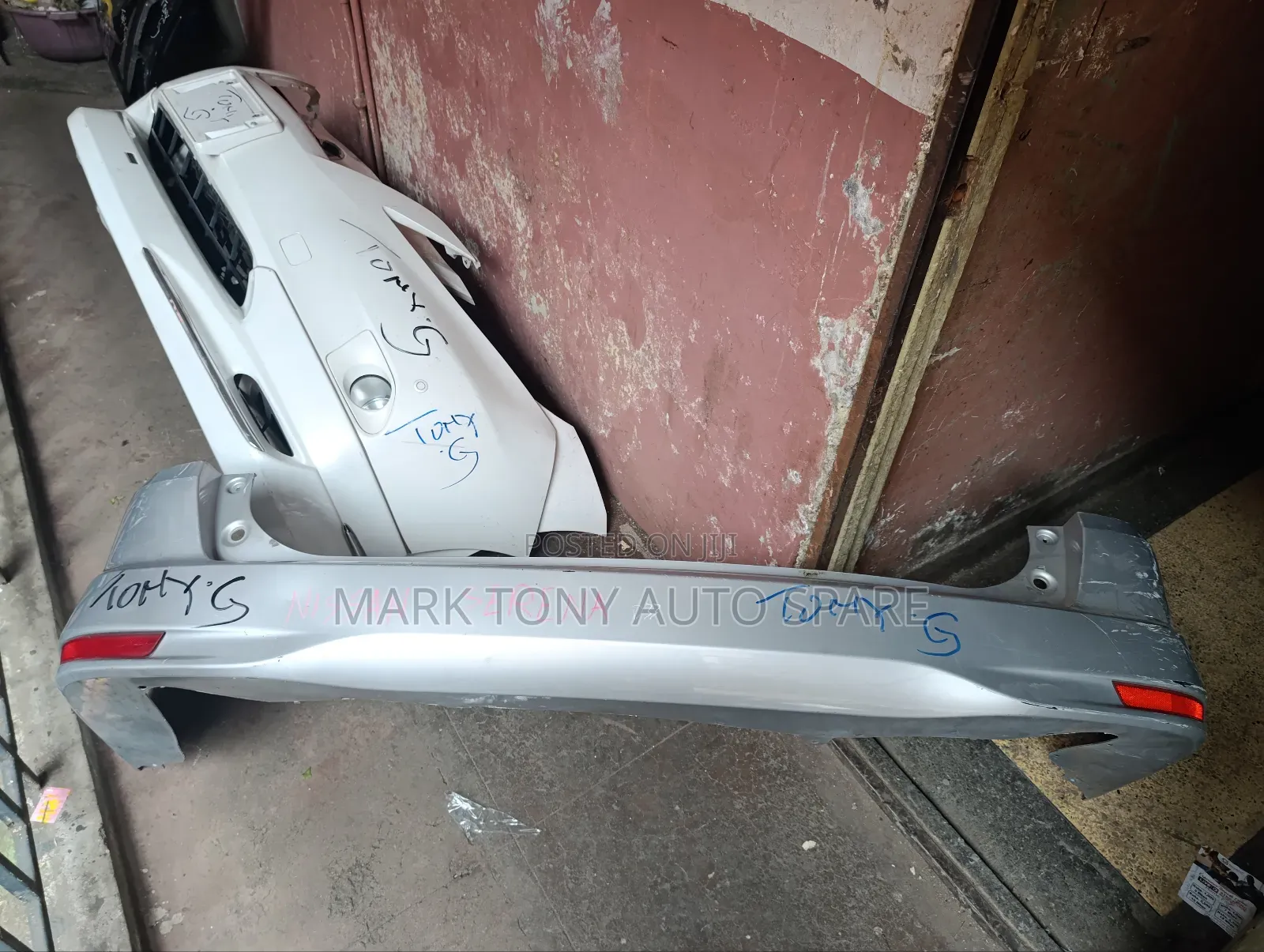Serena 2012 Back Bumper Complete
