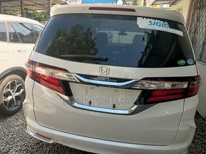 Honda Odyssey 2018 White
