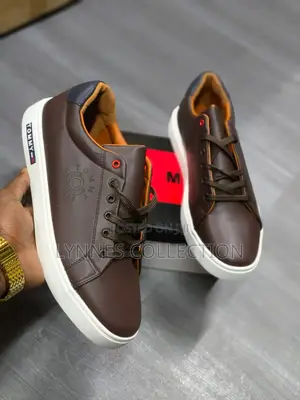 Tommy Hilfiger Casuals