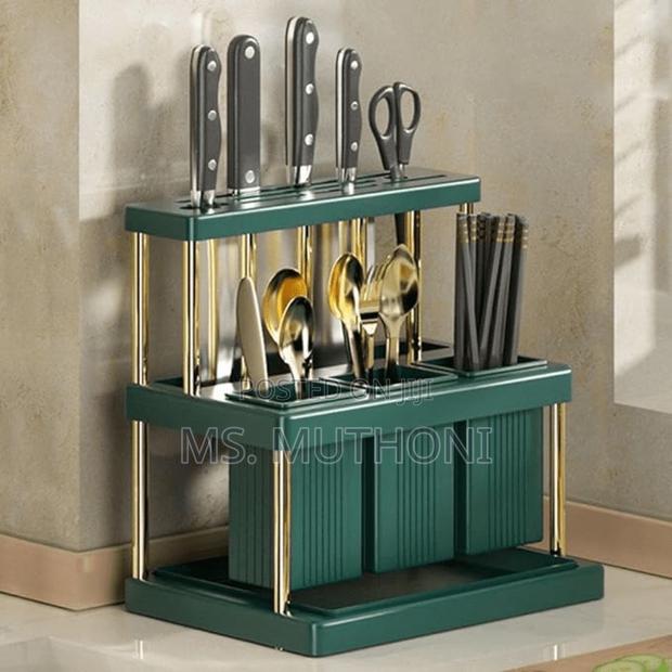Knives N Chopstick Cage With 3 Spoon Slots