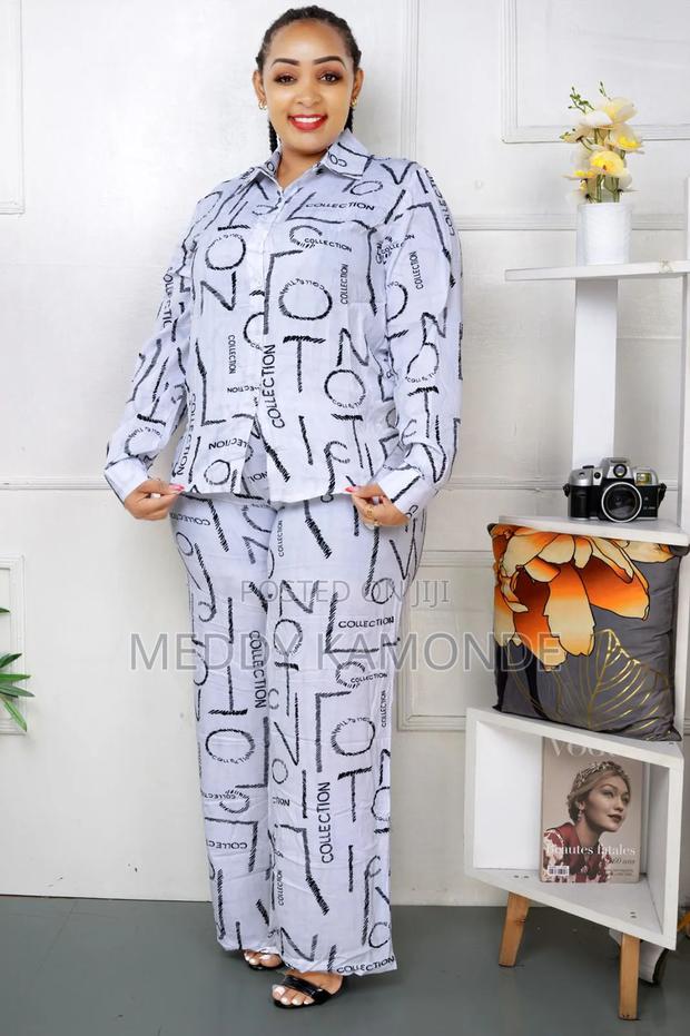 Designer 2pc Trosuer Suit - thumbnail 2