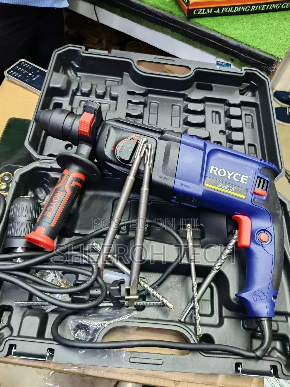 Royce Rotary Hammer Drill Set/