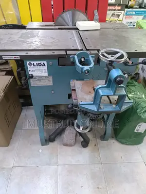 Heavy Duty Wood Working Table Lida