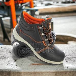 Rocklander Safety Boots >Heavy Duty Unisex Safety Boots - thumbnail 2
