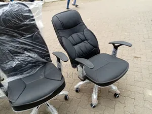 C35; Chair (Office Chair)