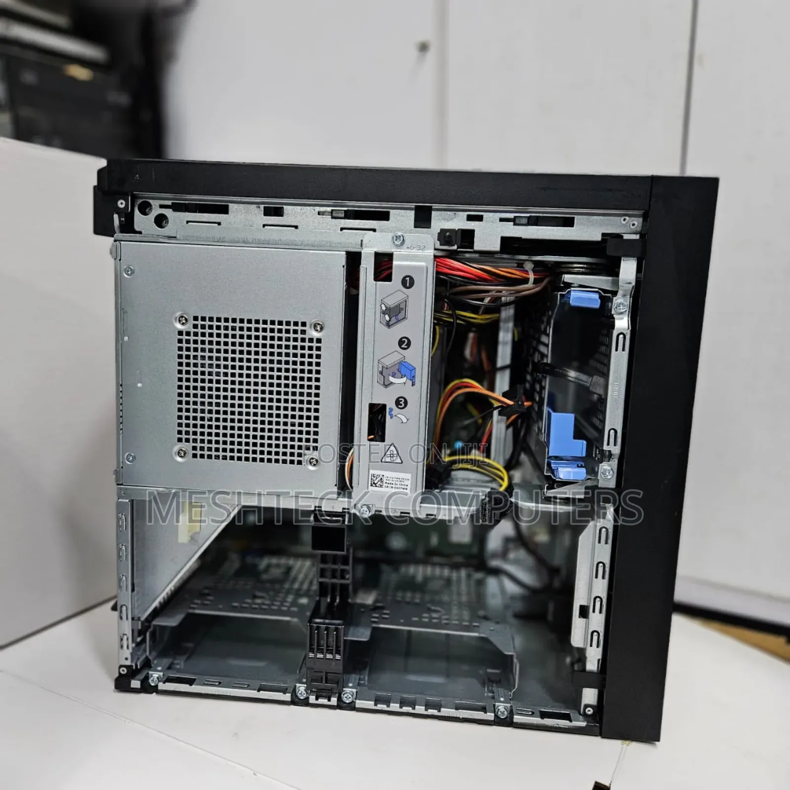 Desktop Computer Dell Precision 3000 16GB Intel Core I7 SSD 512GB