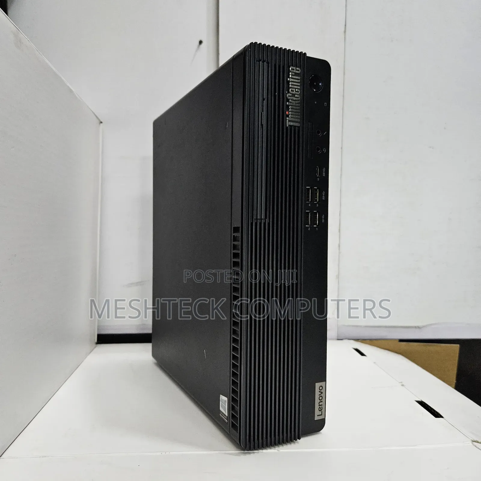 Desktop Computer Lenovo ThinkCentre M710 8GB Intel Core I5 SSD 256GB