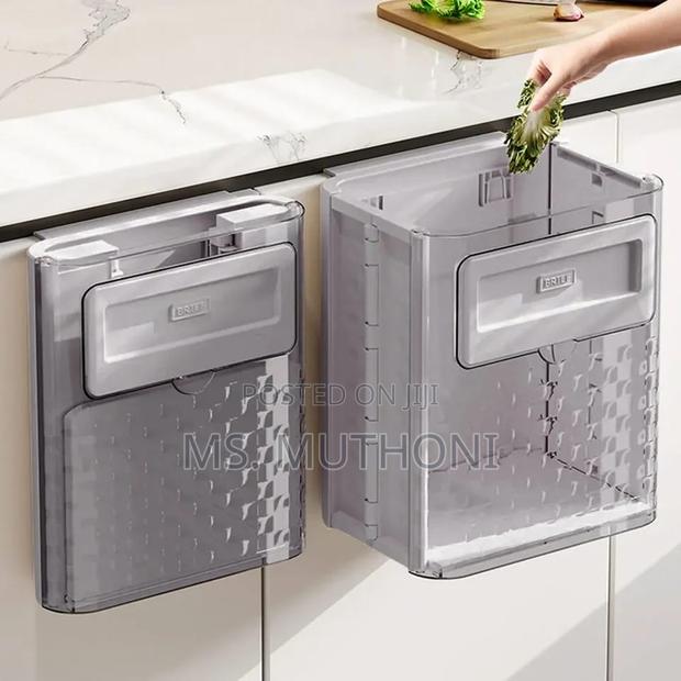 Wall Mounted Kitchen Trash Can - thumbnail 2