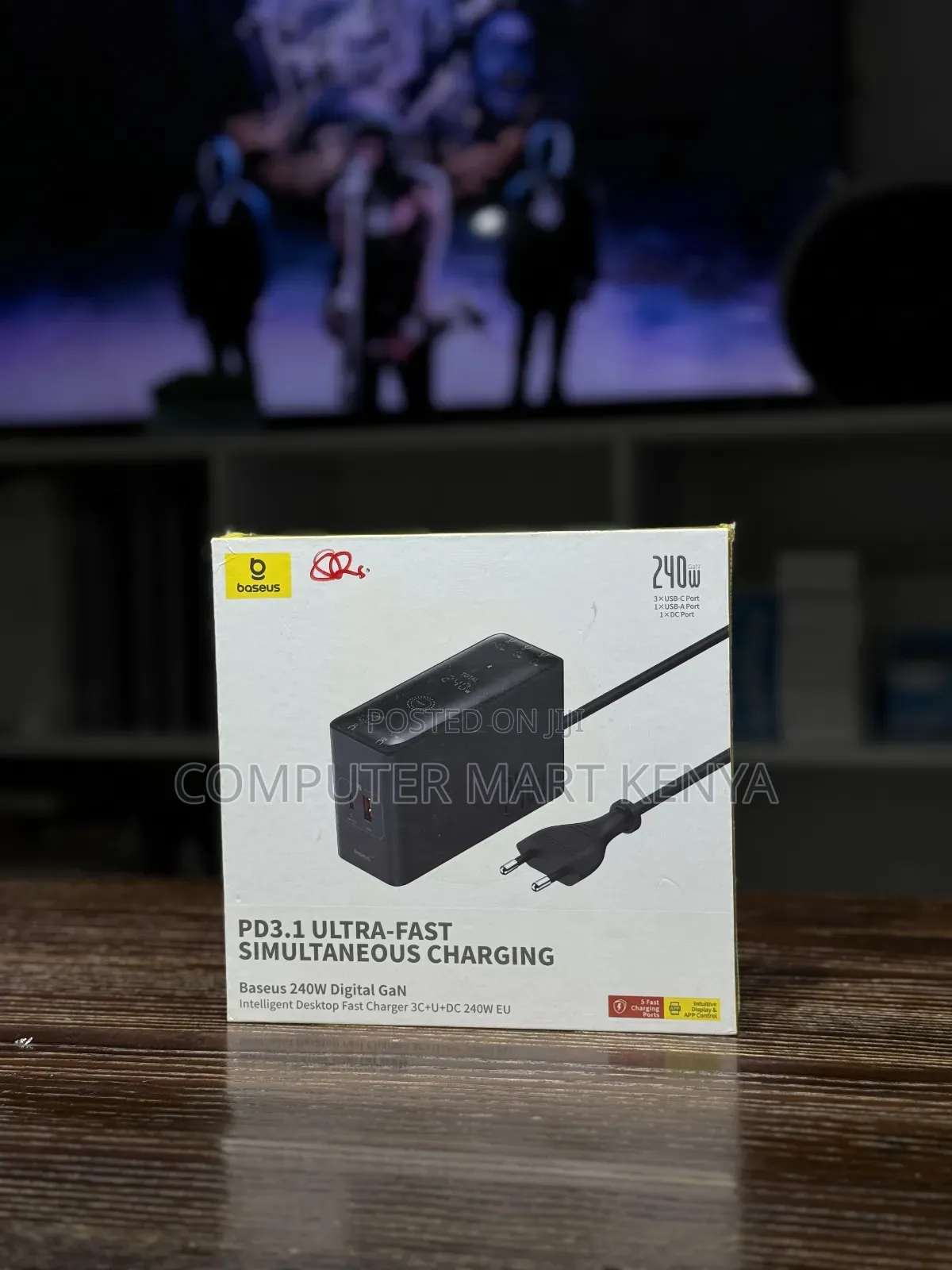 Baseus 240W Digital Gan