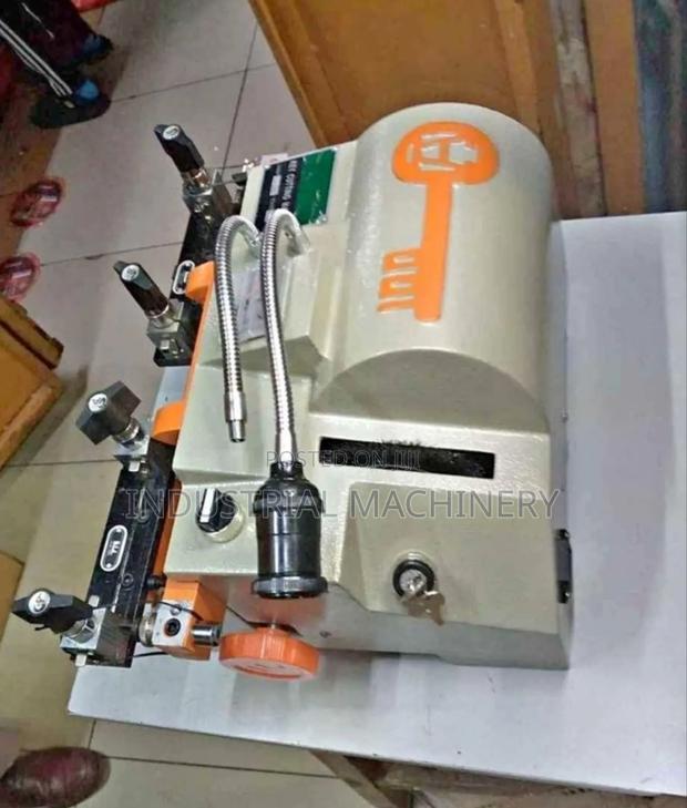 Key Cutting Machine > Heavy Duty. - main view