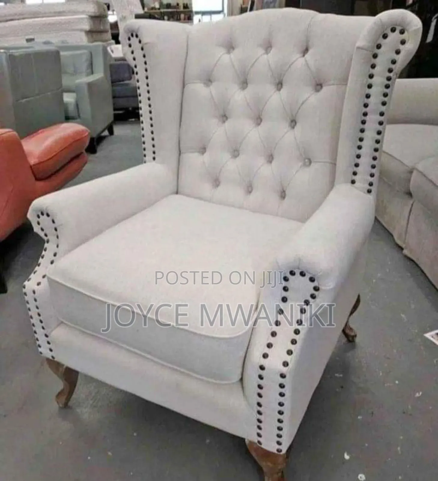 King Chair or Pedicure Seat, Cream White 