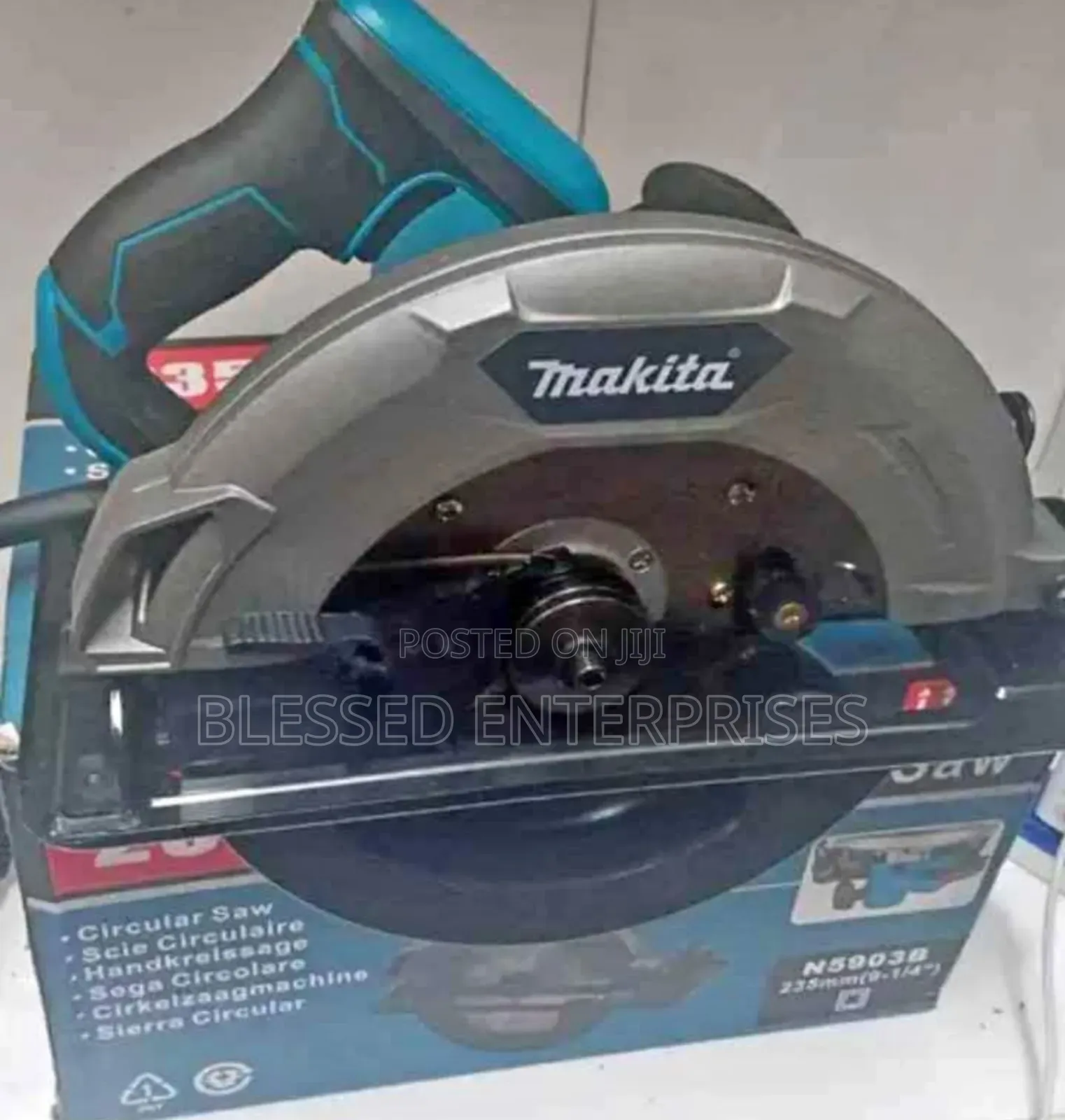 Makita Circular Saw 7"/ Cross Cutting Machine