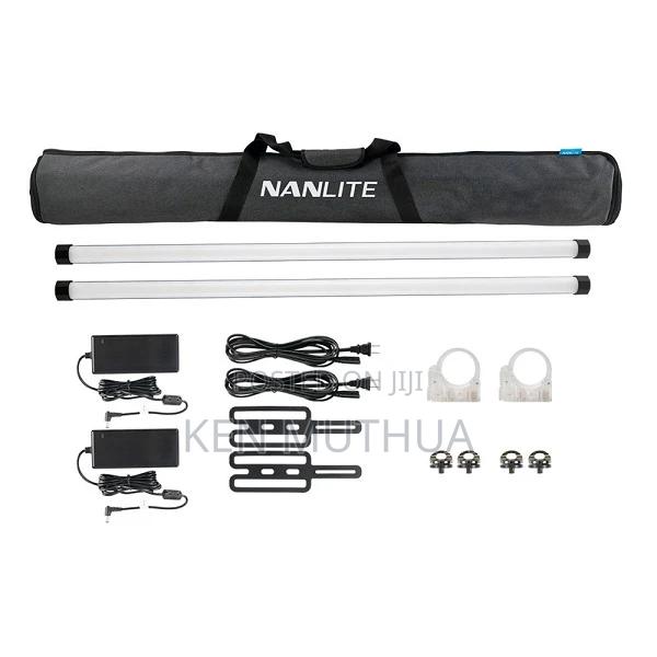 Pavotube II 30X RGBWW LED Pixel Tube 2-Light Kit With Intern
