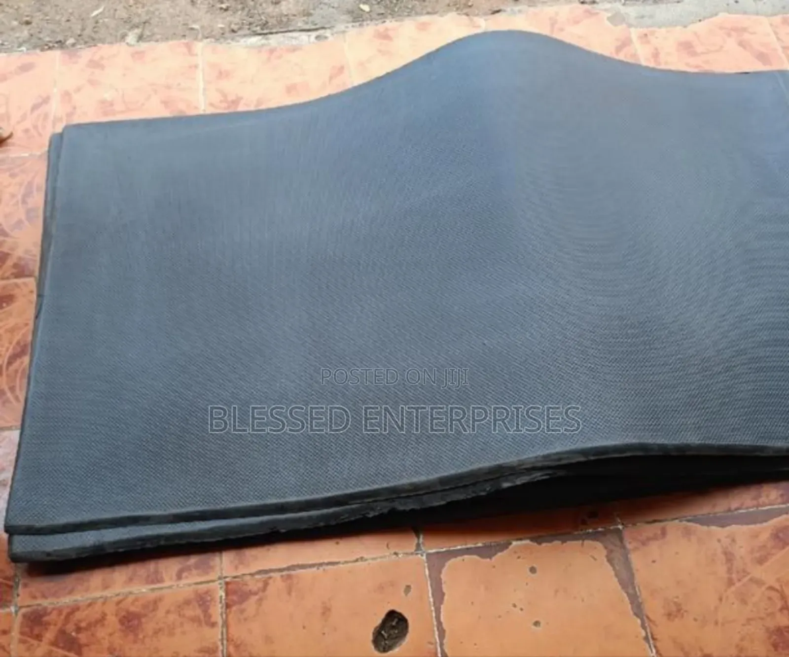 Affordable Cow Mattress Rubber/ 3*5 Cow Mattress Rubber