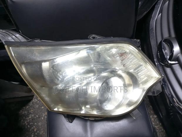 Noah 2012 Headlight Xenon (Rhs) - thumbnail 4