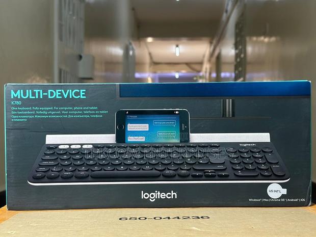  Logitech Keyboard