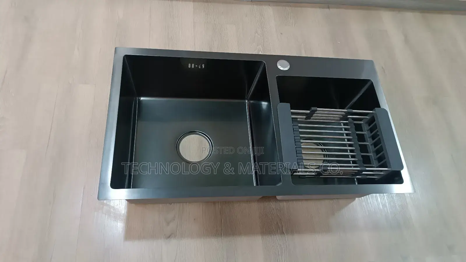 Black Heavy Gauge Sink-(780*430mm)
