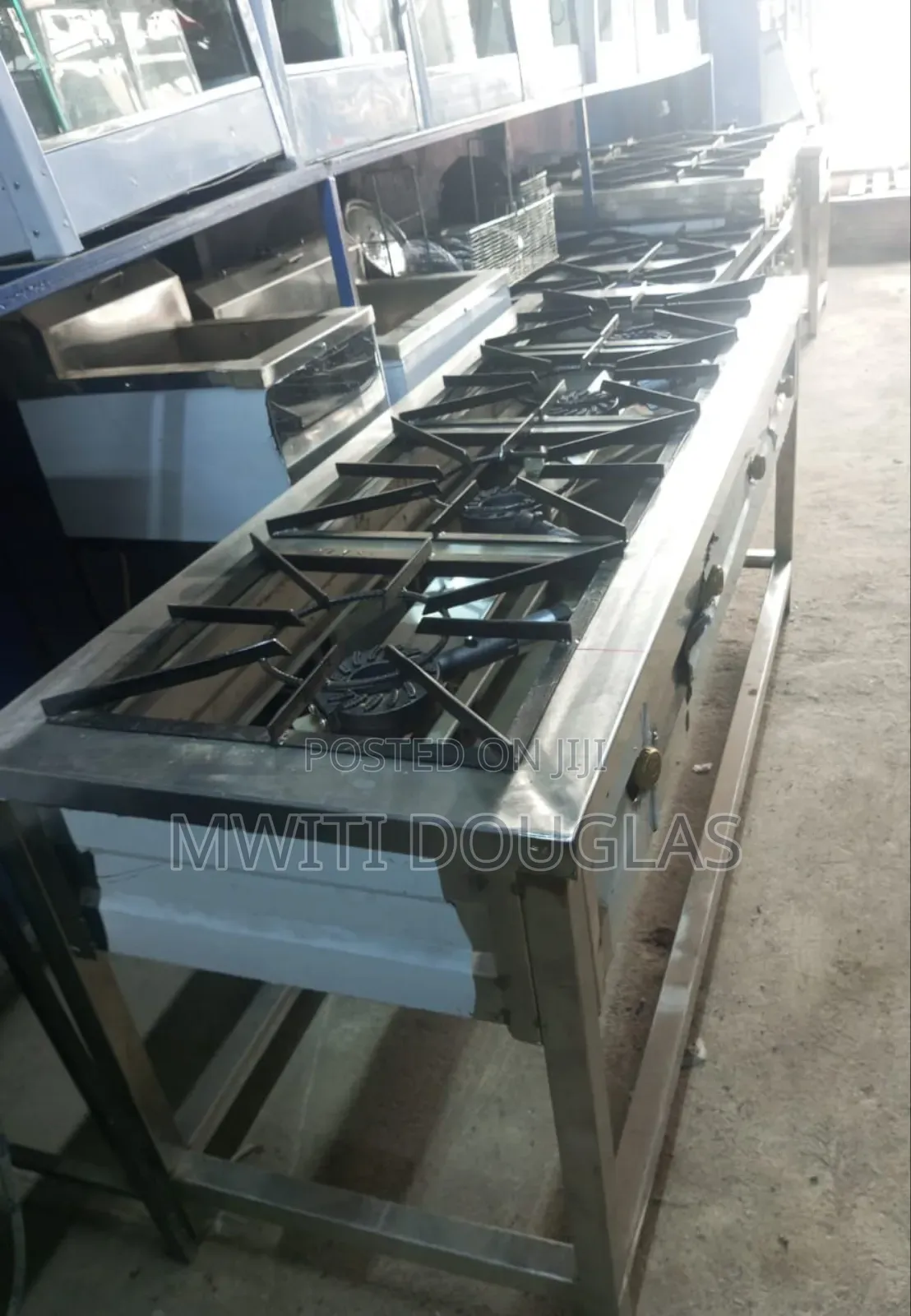 Modernized Liner Style Four Burner Gas Cooker