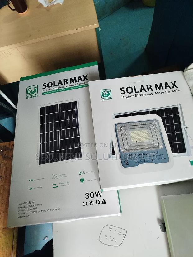 Solarmax Led Solar Floodlight 300 Watts Solar Floodlight - thumbnail 4