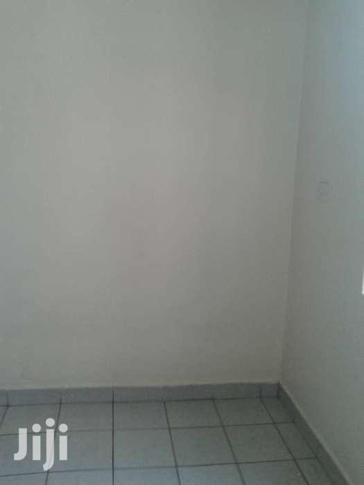 Adams Arcade One Bedroom Flat For Rent
