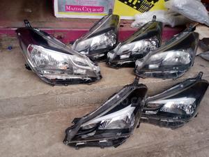 Headlight Vitz