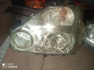 Headlights Nissan Xtrail Nt31 Xenon