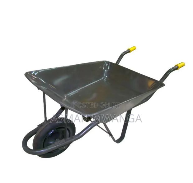 Wheelbarrow - main view