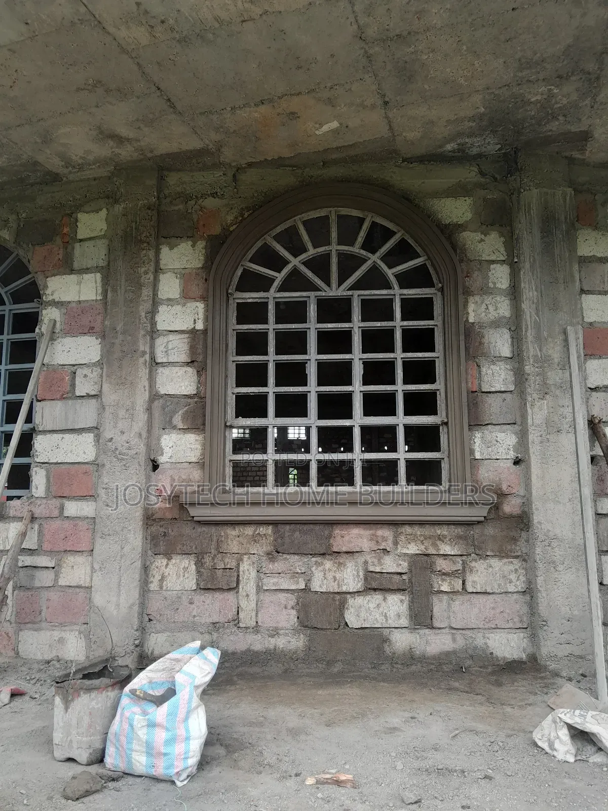 MOULDINGS FUNDI ( Great Job)