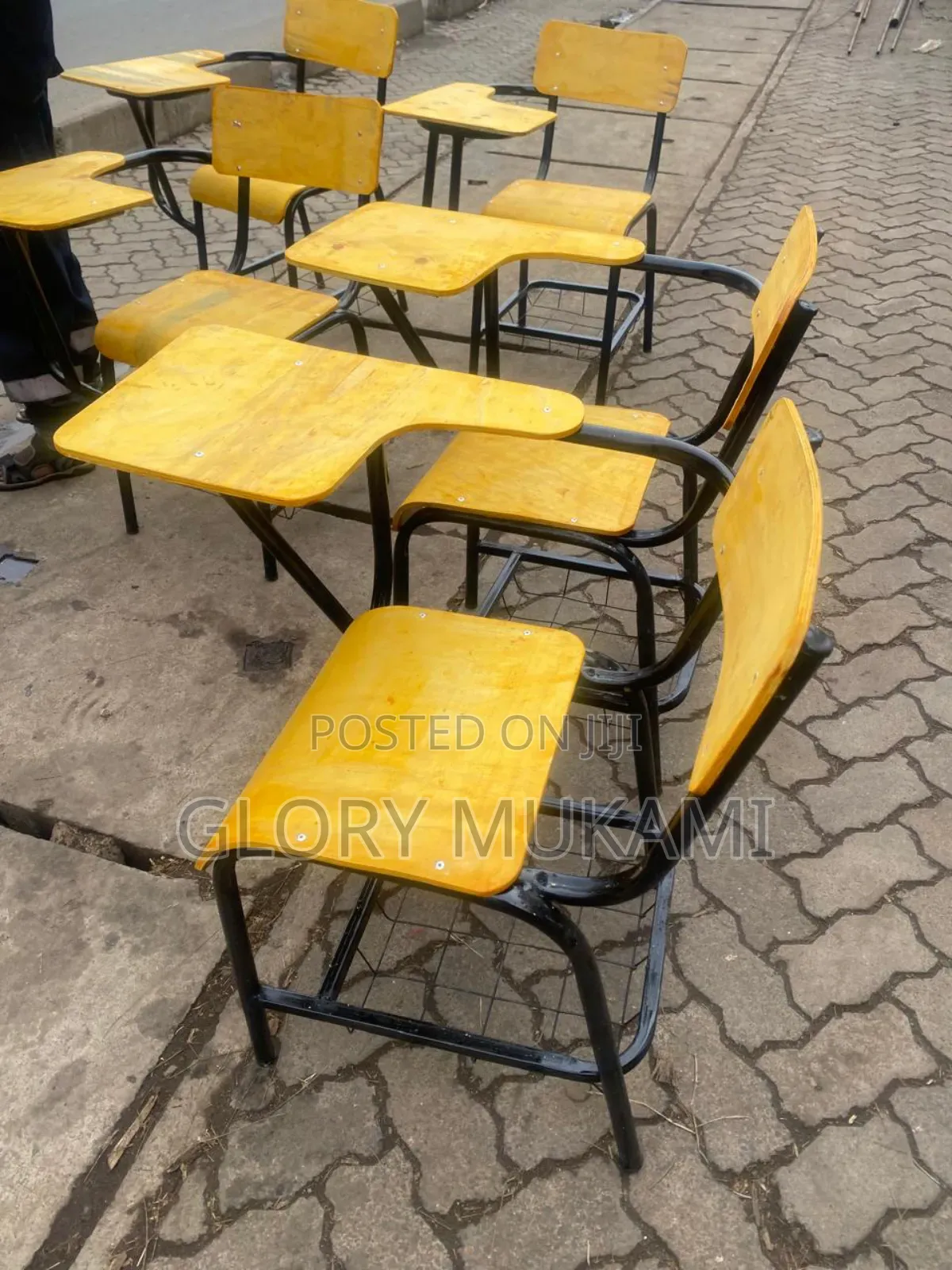 Arm Chair College