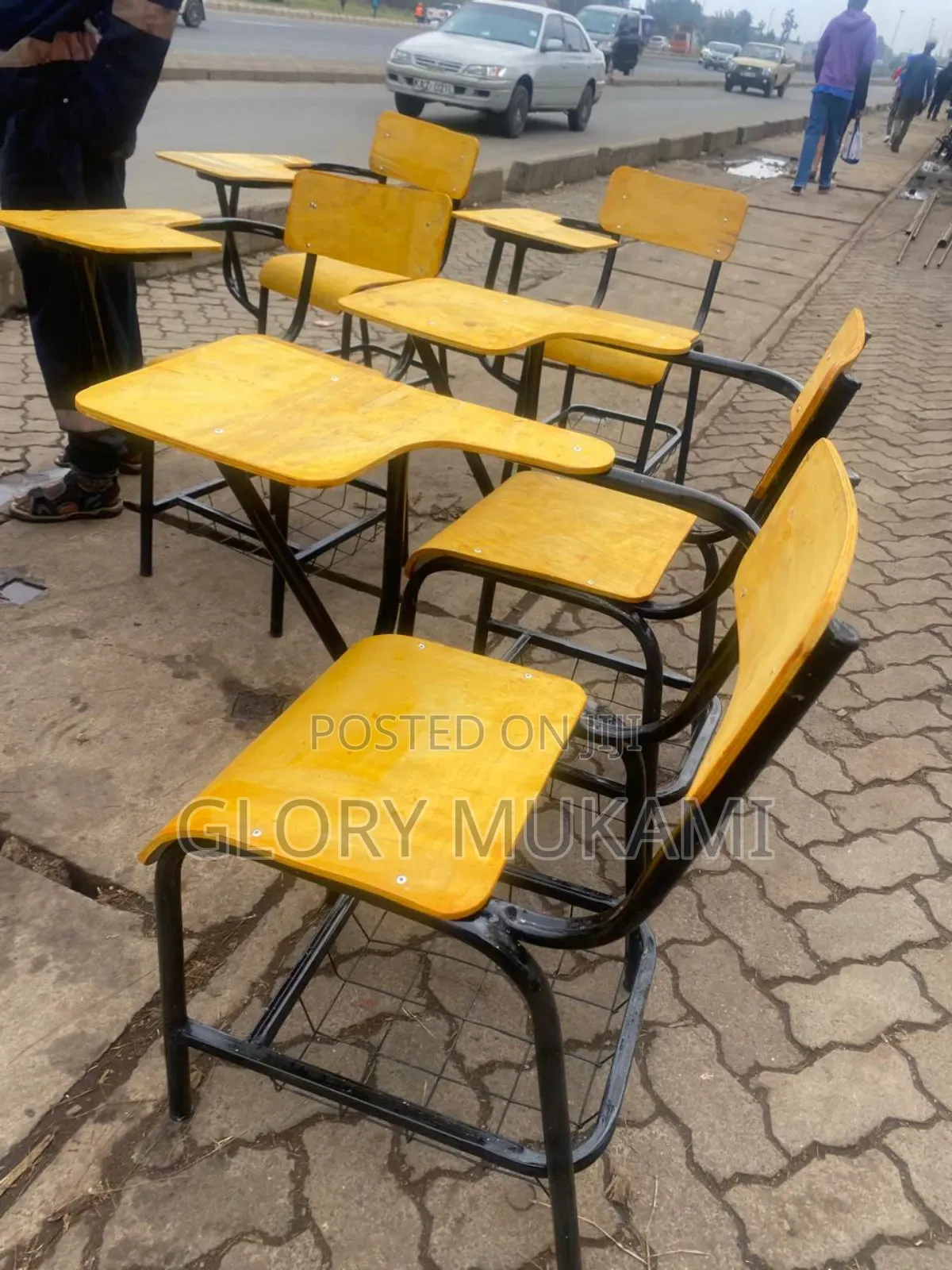 Arm Chair College