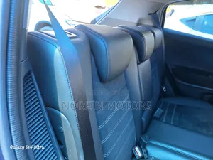 Honda Vezel 2017 Blue