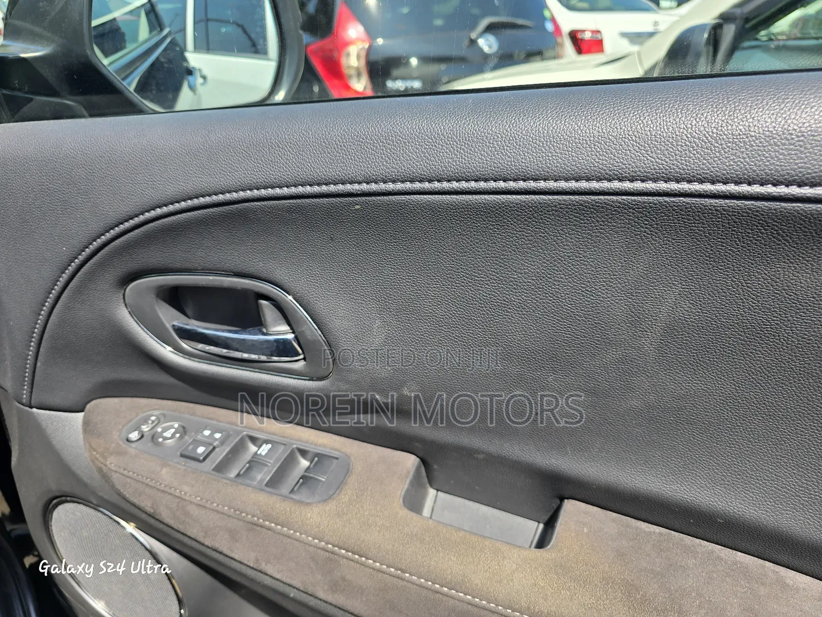 Honda Vezel 2018 Black