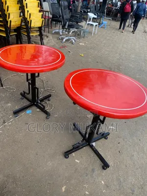 Restaurants and Bar Round Table