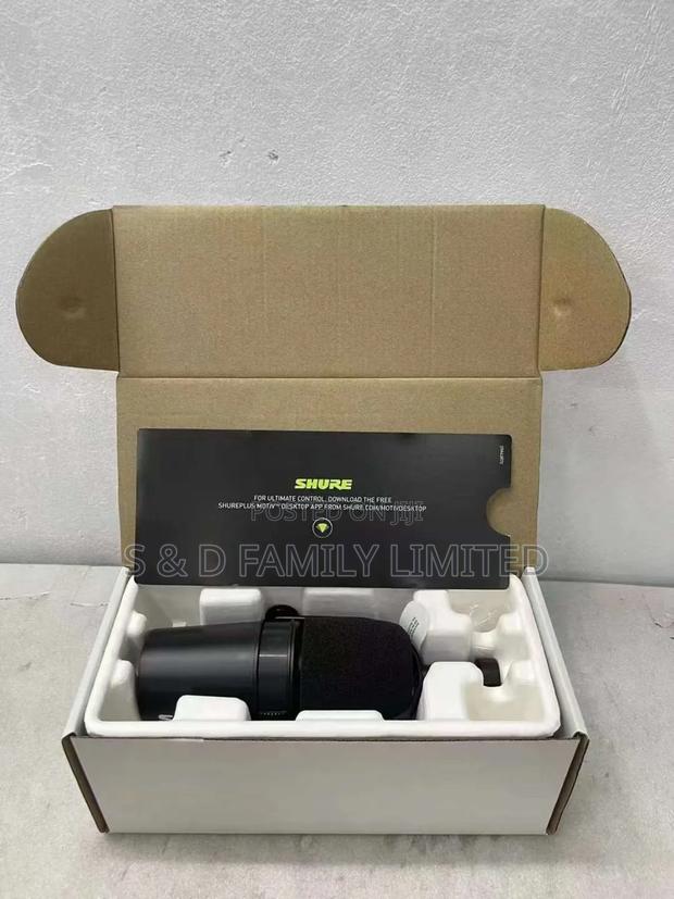 Shure Mv7x Condenser Microphone