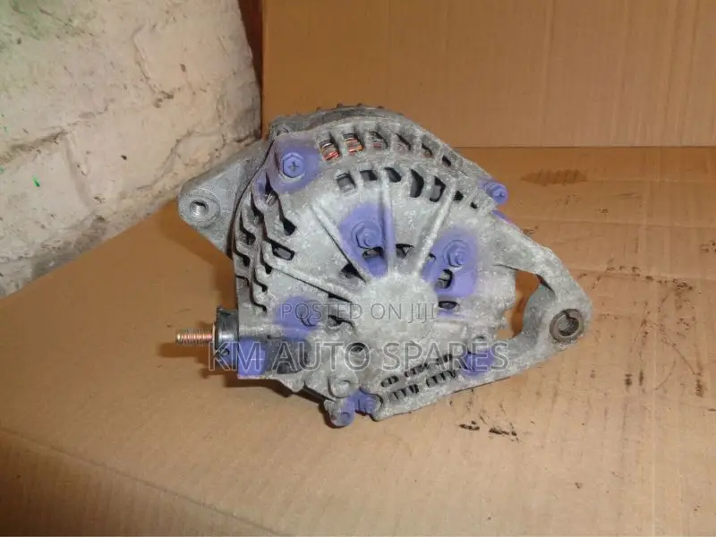 Nissan Qg15 Alternator for Wingroad, Tiida, Ad, Fb15, Fb14.