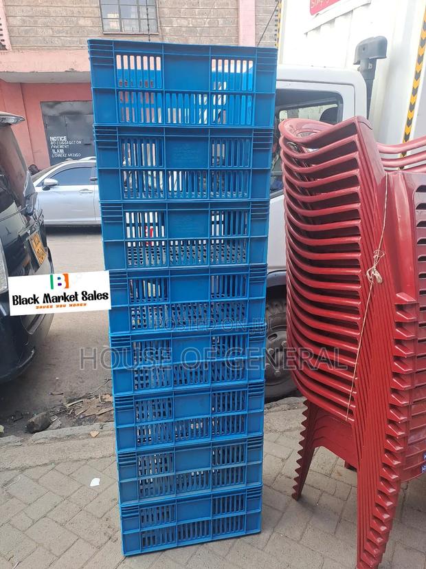 Heavy Duty Plastic Crates