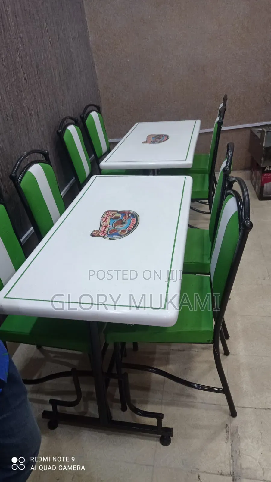 Restaurants and Bar Table