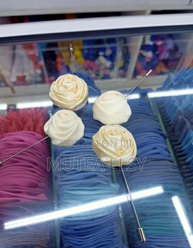 Off White Mini Lapel Pins - thumbnail 3