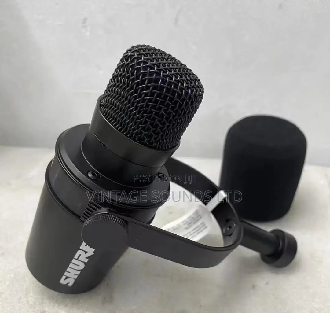Shure Mv7x XLR Podcast Vocal Recording Microphone