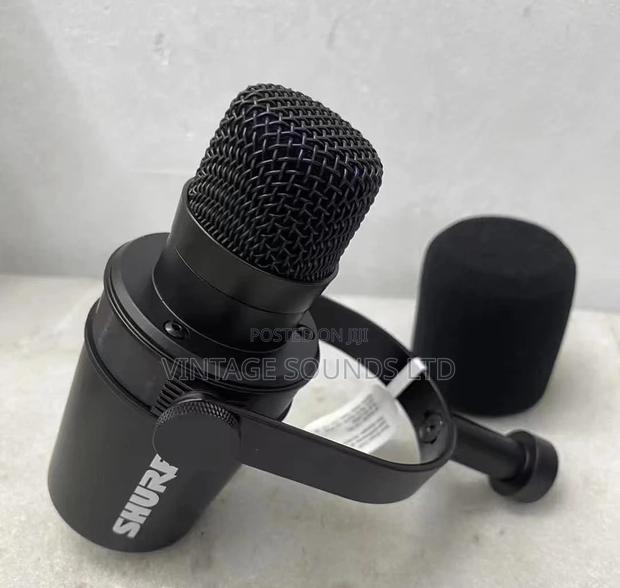 Shure Mv7x XLR Podcast Vocal Recording Microphone - main view