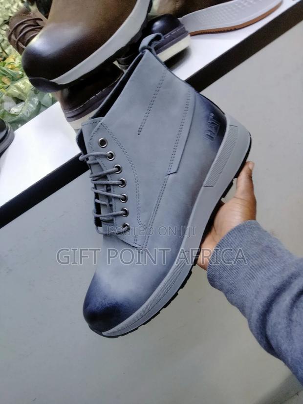Caterpillar Grey Boots for Men - thumbnail 3