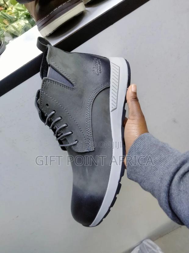 Clarks Casual Leather Boots for Men - thumbnail 3