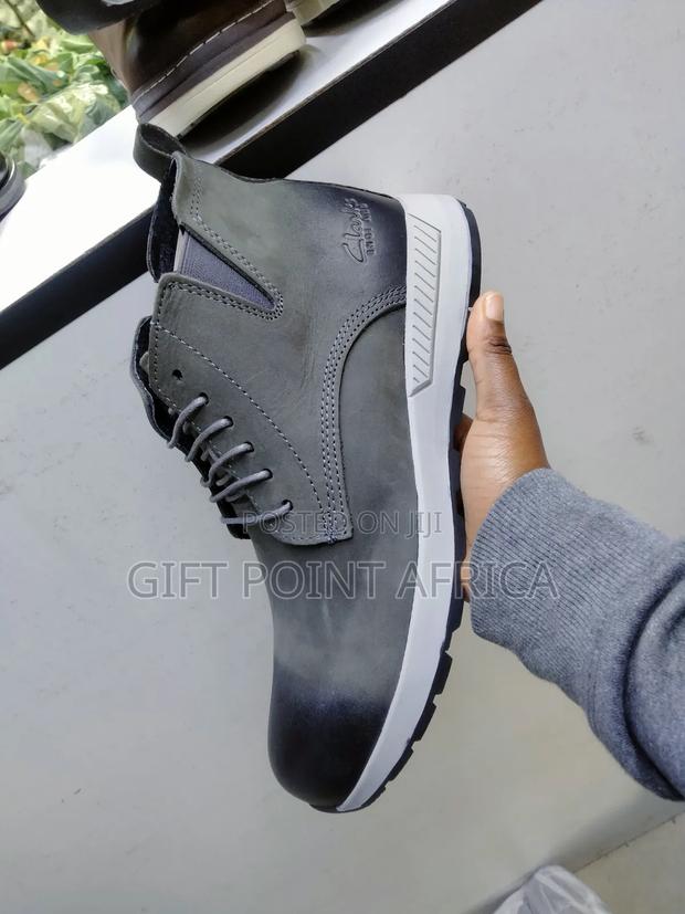 Clarks Casual Leather Boots for Men - thumbnail 2