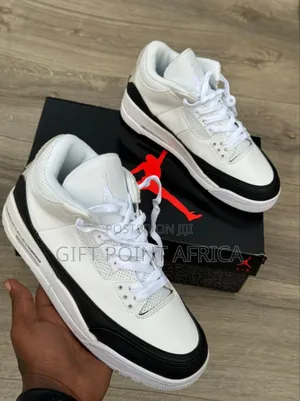 Air Jordan 3 Retro White Unisex Sneakers