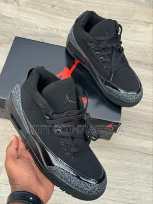 Air Jordan 3 Black Cat Sneakers