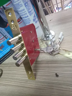 Deadlock 4 Pins