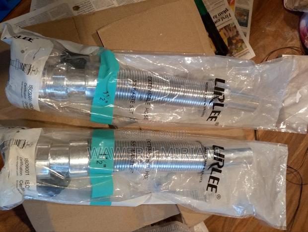 11⁄2' Waste Flex Hose - main view