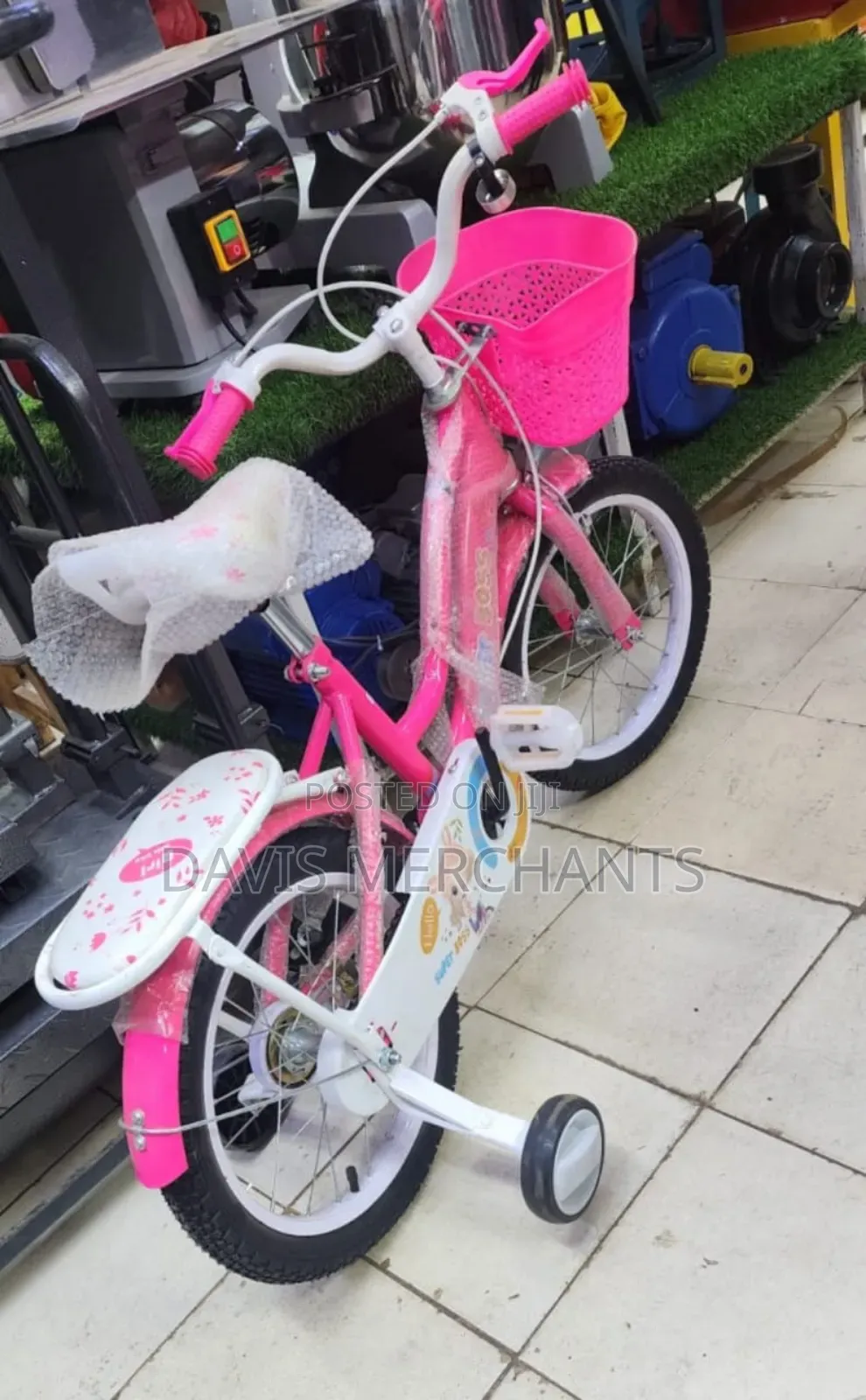 Quality Pink Girls Bicycle