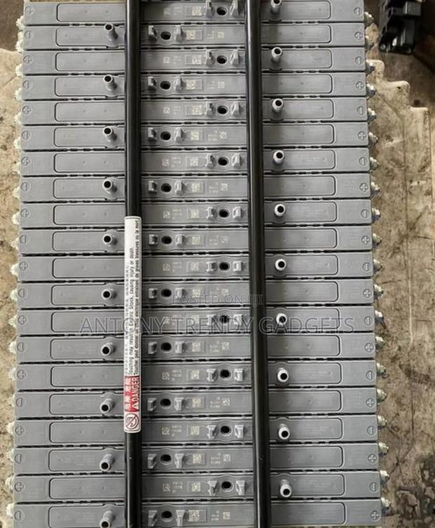 Honda Insight Hybrid Battery Cell - main view